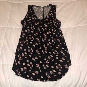 Maurice’s XS tank top